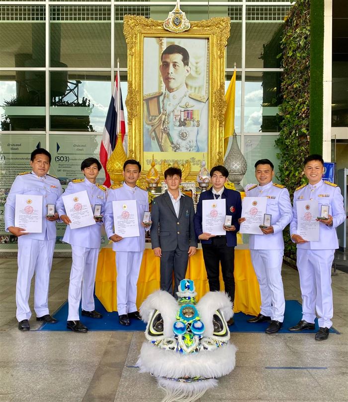 นักกีฬาวูซูทีมชาติไทย ประเภทสิงโต รับพระราชทานเครื่องราชอิสริยาภรณ์ จตุตถดิเรกคุณาภรณ์ (จ.ภ.)